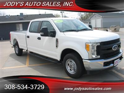 2017 Ford F-250 XL  XL, 2WD, CREW CAB, 41,000 LOW MILES - Photo 1 - North Platte, NE 69101