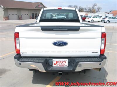 2017 Ford F-250 XL  XL, 2WD, CREW CAB, 41,000 LOW MILES - Photo 28 - North Platte, NE 69101
