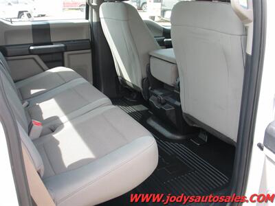 2017 Ford F-250 XL  XL, 2WD, CREW CAB, 41,000 LOW MILES - Photo 20 - North Platte, NE 69101