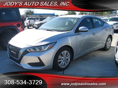 2021 Nissan Sentra S, FWD, 39 MPG - Photo 1 - North Platte, NE 69101