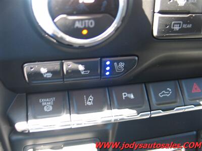 2022 Chevrolet Silverado 2500 LTZ  LTZ, 4WD, HEATED & AC LEATHER SEATS, Duramax - Photo 23 - North Platte, NE 69101