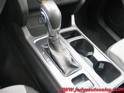 2019 Ford Escape SE  SE, AWD, LOW,LOW 37,000 MILES - Photo 21 - North Platte, NE 69101