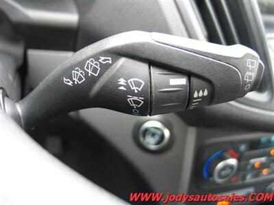 2019 Ford Escape SE  SE, AWD, LOW,LOW 37,000 MILES - Photo 8 - North Platte, NE 69101