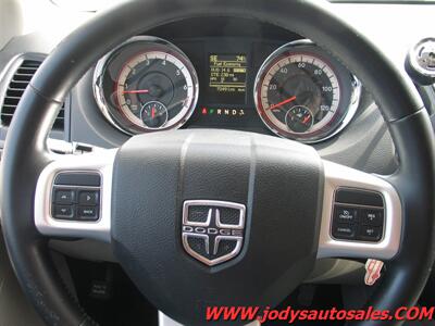 2016 Dodge Grand Caravan SXT, FWD, STOW & GO, 3.6 L-V6 - Photo 14 - North Platte, NE 69101