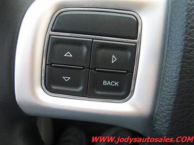 2016 Dodge Grand Caravan SXT, FWD, STOW & GO, 3.6 L-V6 - Photo 11 - North Platte, NE 69101