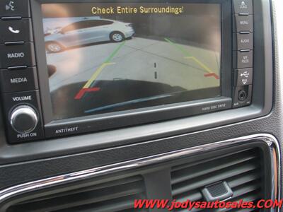 2016 Dodge Grand Caravan SXT, FWD, STOW & GO, 3.6 L-V6 - Photo 16 - North Platte, NE 69101