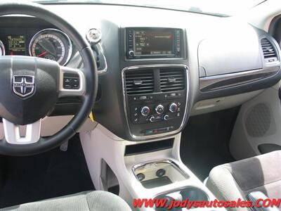 2016 Dodge Grand Caravan SXT, FWD, STOW & GO, 3.6 L-V6 - Photo 7 - North Platte, NE 69101