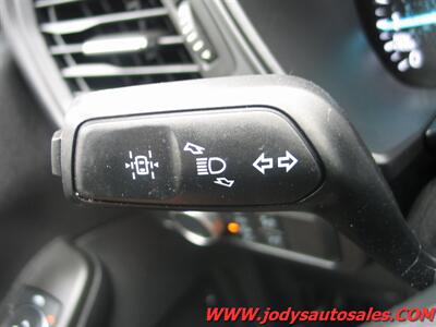 2021 Ford Escape S  S. 31 MPG!!! ALL WHEEL DRIVE - Photo 10 - North Platte, NE 69101