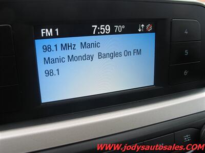 2021 Ford Escape S  S. 31 MPG!!! ALL WHEEL DRIVE - Photo 16 - North Platte, NE 69101