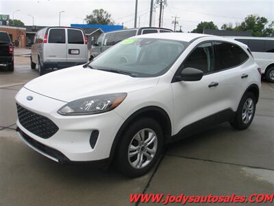 2021 Ford Escape S  S. 31 MPG!!! ALL WHEEL DRIVE - Photo 27 - North Platte, NE 69101