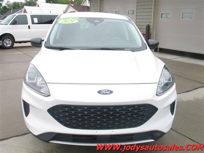2021 Ford Escape S  S. 31 MPG!!! ALL WHEEL DRIVE - Photo 33 - North Platte, NE 69101
