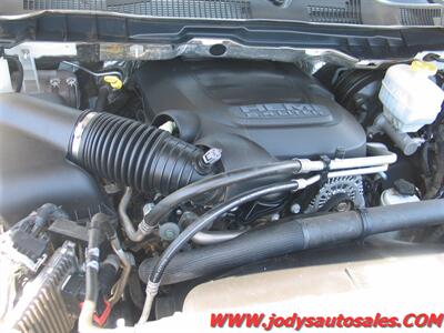 2018 RAM 2500  Crew Cab, TRADESMAN, 2500, 4X4,  6.4L V8 - Photo 35 - North Platte, NE 69101