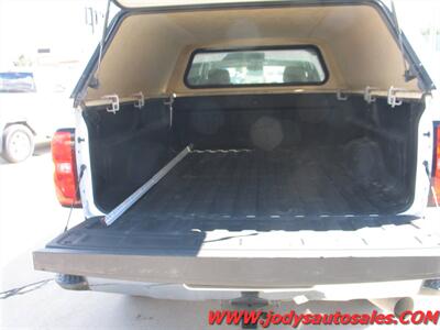 2017 Chevrolet Silverado 3500 , DURAMAX DIESEL, LOW,LOW, 53,000 - Photo 28 - North Platte, NE 69101