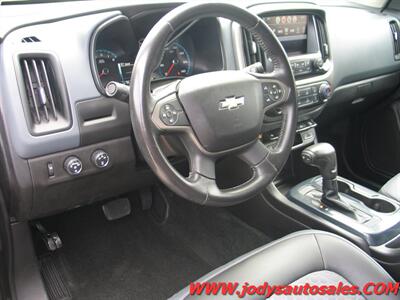 2016 Chevrolet Colorado CREW CAB, 4X4, Z71, HEATED SEATS - Photo 2 - North Platte, NE 69101