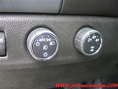 2016 Chevrolet Colorado CREW CAB, 4X4, Z71, HEATED SEATS - Photo 6 - North Platte, NE 69101