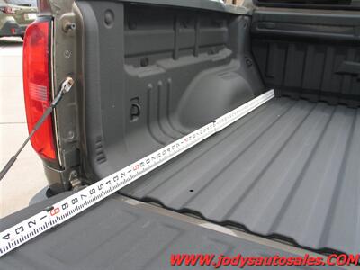2016 Chevrolet Colorado CREW CAB, 4X4, Z71, HEATED SEATS - Photo 26 - North Platte, NE 69101