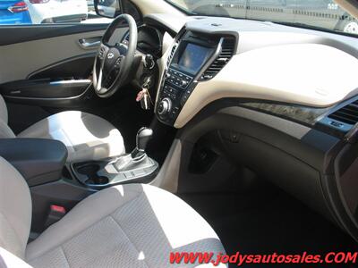 2017 Hyundai SANTA FE Sport 2.4L 2.4L, FWD, BLUETOOTH - Photo 24 - North Platte, NE 69101