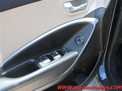 2017 Hyundai SANTA FE Sport 2.4L 2.4L, FWD, BLUETOOTH - Photo 3 - North Platte, NE 69101