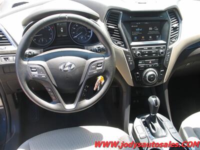 2017 Hyundai SANTA FE Sport 2.4L 2.4L, FWD, BLUETOOTH - Photo 6 - North Platte, NE 69101