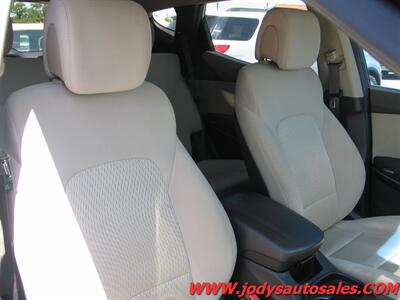 2017 Hyundai SANTA FE Sport 2.4L 2.4L, FWD, BLUETOOTH - Photo 25 - North Platte, NE 69101