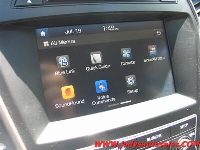 2017 Hyundai SANTA FE Sport 2.4L 2.4L, FWD, BLUETOOTH - Photo 19 - North Platte, NE 69101