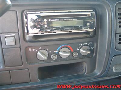1995 Chevrolet K2500 Silverado  K2500 Silverado - Photo 10 - North Platte, NE 69101