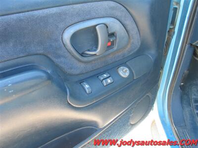 1995 Chevrolet K2500 Silverado  K2500 Silverado - Photo 3 - North Platte, NE 69101