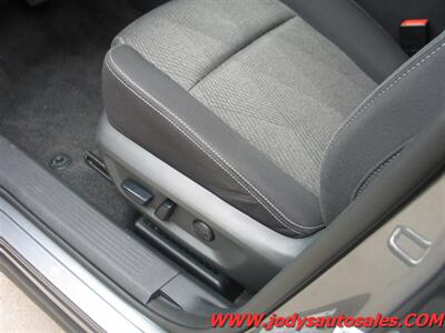 2024 Nissan Rogue SV  SV, AWD1.5L Turbo I3, LOW 25,000 MILES - Photo 4 - North Platte, NE 69101