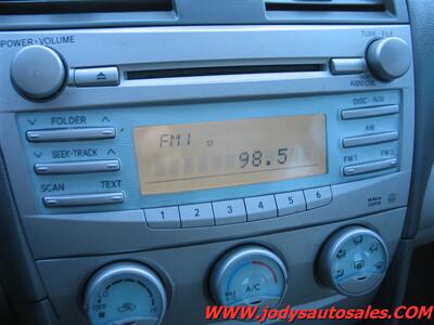 2007 Toyota Camry LE  LE, 2.4L I4 158hp 161ft. lbs. - Photo 12 - North Platte, NE 69101