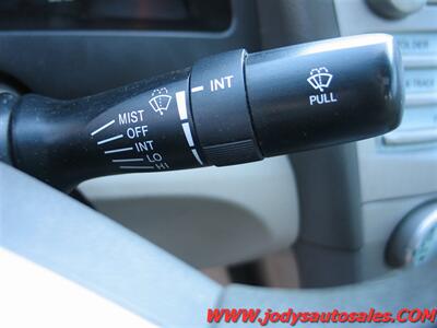 2007 Toyota Camry LE  LE, 2.4L I4 158hp 161ft. lbs. - Photo 8 - North Platte, NE 69101