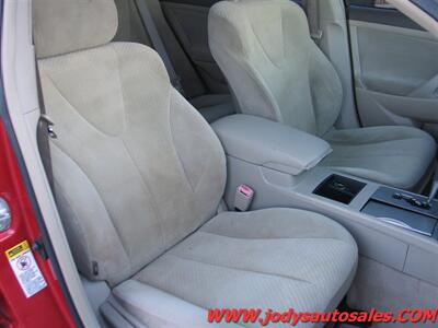 2007 Toyota Camry LE  LE, 2.4L I4 158hp 161ft. lbs. - Photo 17 - North Platte, NE 69101