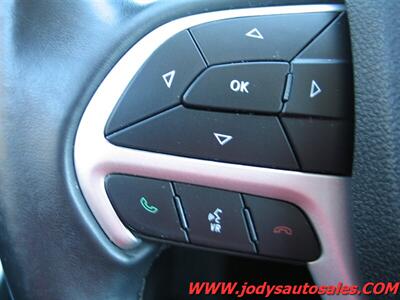 2018 Jeep Cherokee Trailhawk  Trailhawk, 4x4, 3.2L V6 - Photo 10 - North Platte, NE 69101