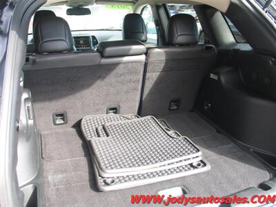 2018 Jeep Cherokee Trailhawk  Trailhawk, 4x4, 3.2L V6 - Photo 27 - North Platte, NE 69101