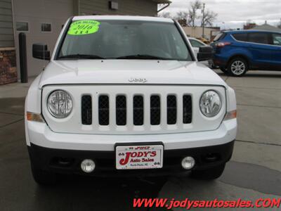 2016 Jeep Patriot Sport, 4WD, LOW, LOW 50,000 MILES  Sport, 4WD, LOW, LOW 50,000 MILES - Photo 22 - North Platte, NE 69101