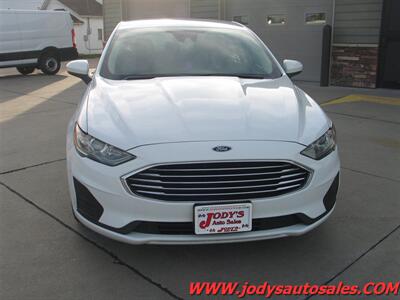 2019 Ford Fusion Hybrid SE SE, 2.0L I4 43 MPG - Photo 37 - North Platte, NE 69101