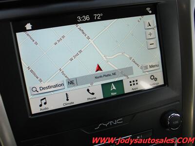 2019 Ford Fusion Hybrid SE SE, 2.0L I4 43 MPG - Photo 19 - North Platte, NE 69101