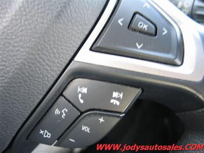 2019 Ford Fusion Hybrid SE SE, 2.0L I4 43 MPG - Photo 12 - North Platte, NE 69101