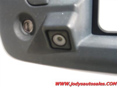 2014 Chevrolet Express LS 2500  LS 2500 12 PASSENGER VAN 6.0 V-8, LOW 38,000 MILES - Photo 22 - North Platte, NE 69101