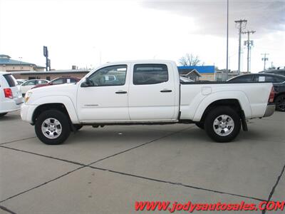 2006 Toyota Tacoma V6 DOULBE CAB, 4X4, 4.0 V6 - Photo 25 - North Platte, NE 69101