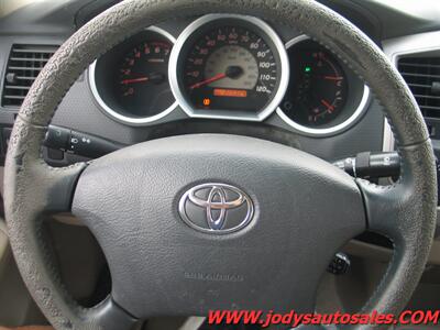 2006 Toyota Tacoma V6 DOULBE CAB, 4X4, 4.0 V6 - Photo 10 - North Platte, NE 69101