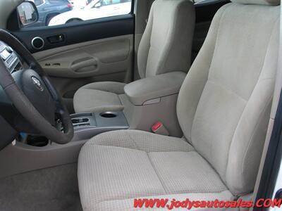 2006 Toyota Tacoma V6 DOULBE CAB, 4X4, 4.0 V6 - Photo 5 - North Platte, NE 69101
