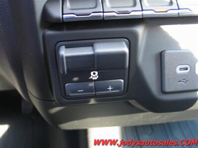 2024 GMC Sierra 1500 Regular Cab Pro 4WD Regular Cab, Short Box 6.7', Pro 4WD, HAIL DAMAGE SPECIAL. - Photo 20 - North Platte, NE 69101