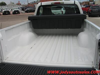 2009 Chevrolet Colorado 4X4  W/T REG CAB, 4X4,  LOW LOW 36,000 MILES - Photo 11 - North Platte, NE 69101