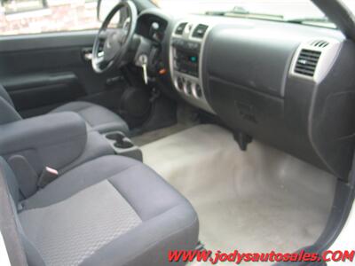 2009 Chevrolet Colorado 4X4  W/T REG CAB, 4X4,  LOW LOW 36,000 MILES - Photo 9 - North Platte, NE 69101
