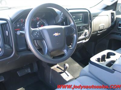 2017 Chevrolet Silverado 1500 Work Truck   - Photo 2 - North Platte, NE 69101