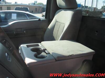 2016 Ford F-250 XL, REG CAB, 4X4, 8' BED  XL, REG CAB, 4X4, 8' BED - Photo 4 - North Platte, NE 69101