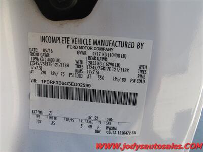 2016 Ford F-350 XL, MAINT UTILITY  XL, MAINT UTILITY, 4x4, - Photo 30 - North Platte, NE 69101