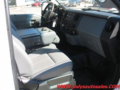 2016 Ford F-350 XL, MAINT UTILITY  XL, MAINT UTILITY, 4x4, - Photo 17 - North Platte, NE 69101