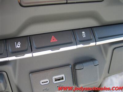2024 Chevrolet Silverado 2500 W/T, CREW CAB, CAB & CHASSIS, 6.6 V8 GAS, 4X4 - Photo 20 - North Platte, NE 69101