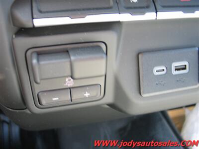 2024 Chevrolet Silverado 2500 W/T, CREW CAB, CAB & CHASSIS, 6.6 V8 GAS, 4X4 - Photo 21 - North Platte, NE 69101